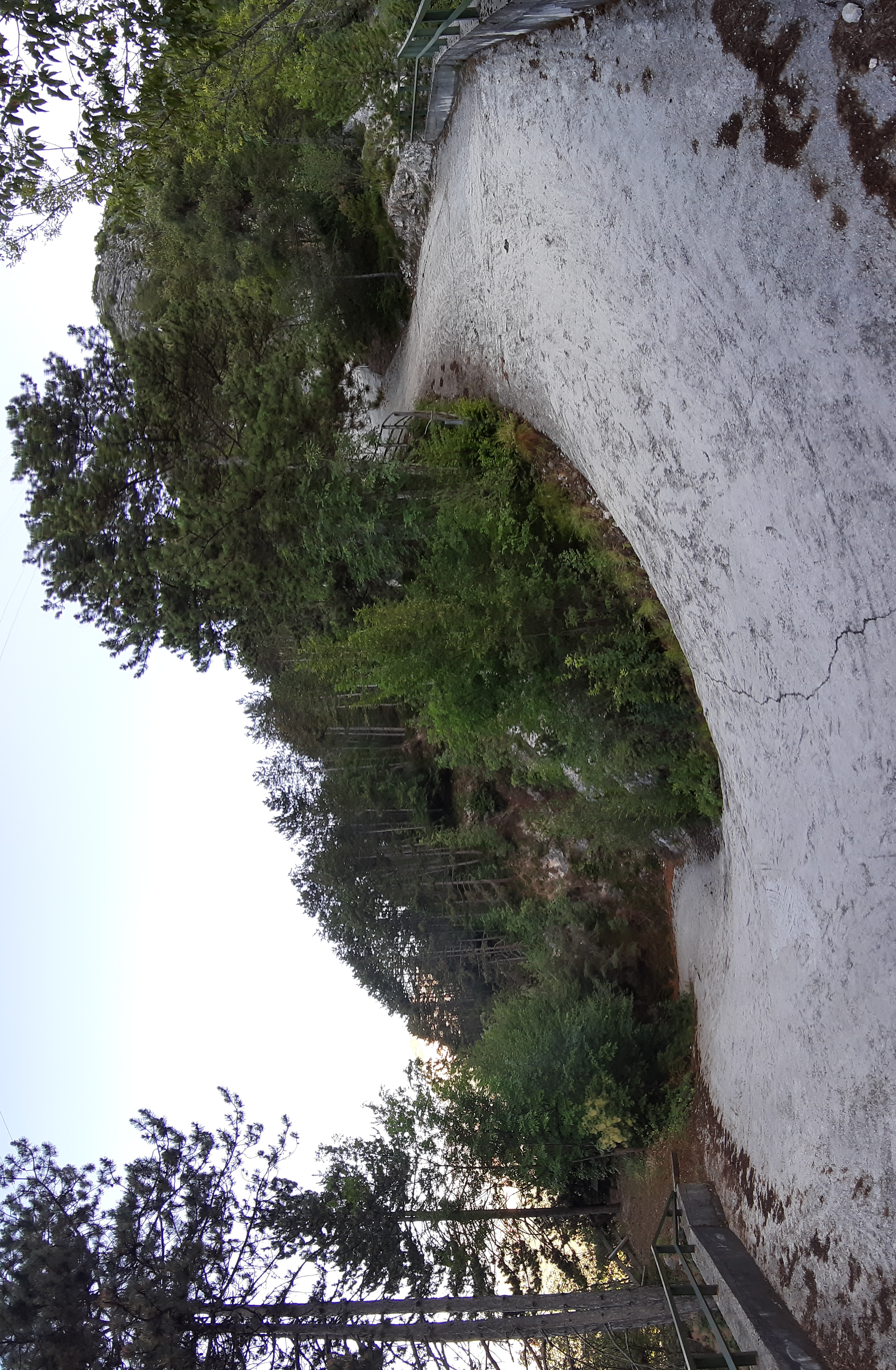 The brutal concrete road up Scanuppia
